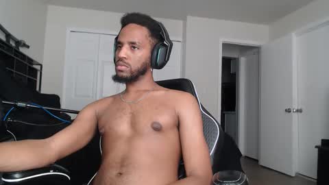 ChrisVacherx online show from February 28, 1:56 pm