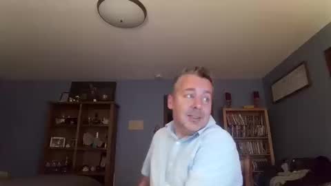 chrisw8121 online show from October 15, 11:16 pm