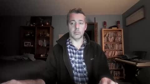 Snapshot of chrisw8121 chatting on February 15, 11:34 pm chrisw8121 online show from February 15, 11:34 pm