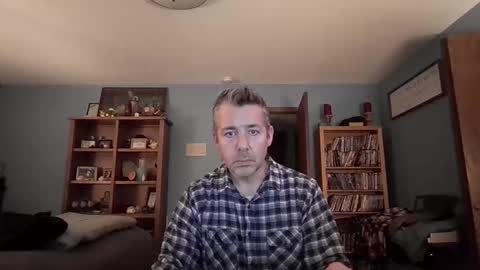 Snapshot of chrisw8121 chatting on February 26, 12:09 am chrisw8121 online show from February 26, 12:09 am