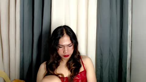 Snapshot of chritine_sensation chatting on June 18, 9:30 pm Christine online show from June 18, 9:30 pm