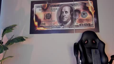 Snapshot of chrizmacgregor chatting on March 11, 4:24 pm chrizmacgregor online show from March 11, 4:24 pm