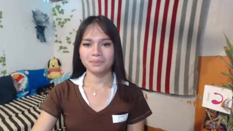 Ur Suraya22 online show from December 2, 8:55 pm