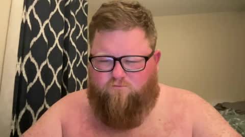 Snapshot of chubbsguy92 chatting on November 7, 1:16 am chubbsguy92 online show from November 7, 1:16 am