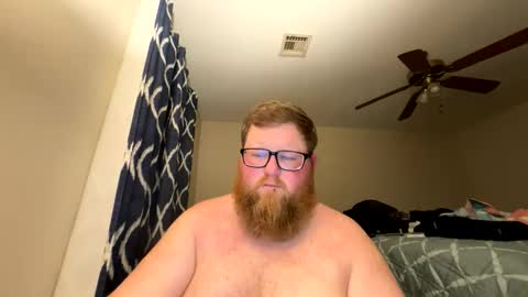 Snapshot of chubbsguy92 chatting on March 11, 12:38 am chubbsguy92 online show from March 11, 12:38 am