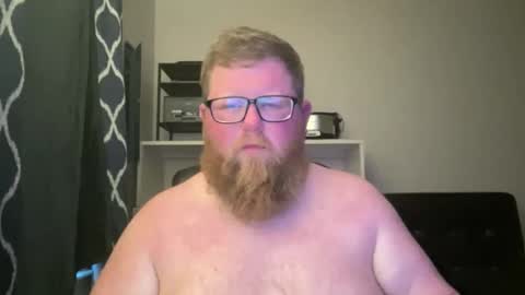 Snapshot of chubbsguy92 chatting on April 30, 1:01 am chubbsguy92 online show from April 30, 1:01 am