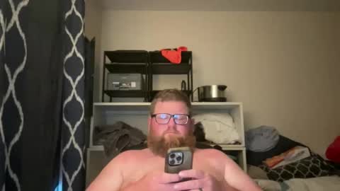 Snapshot of chubbsguy92 chatting on June 1, 11:50 pm chubbsguy92 online show from June 1, 11:50 pm