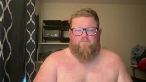 Snapshot of chubbsguy92 chatting on June 4, 12:16 am chubbsguy92 online show from June 4, 12:16 am