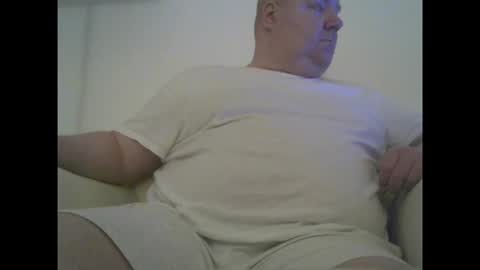 chubby_david online show from November 7, 10:21 pm