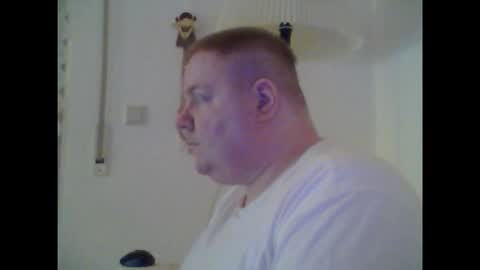 chubby_david online show from January 7, 9:39 pm