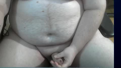 chubbycock_89 online show from October 2, 9:22 pm