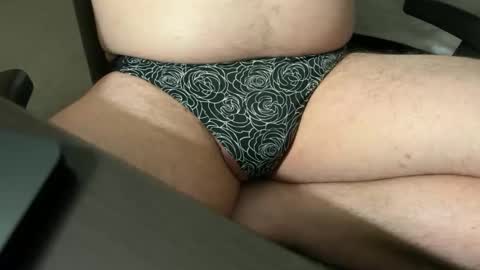 chubbypantiesx online show from October 24, 7:38 am