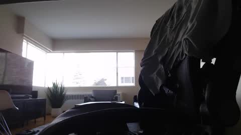 Snapshot of chubbyvix chatting on April 15, 6:26 pm AstorYvr online show from April 15, 6:26 pm