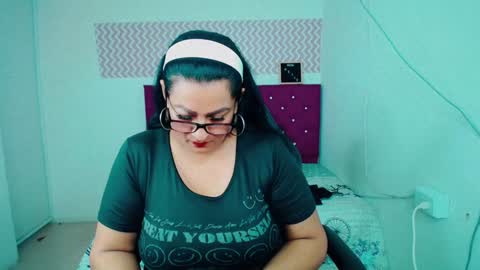 Lulu online show from January 4, 1:10 pm