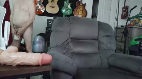 chuchuchu9021 online show from March 16, 5:17 pm