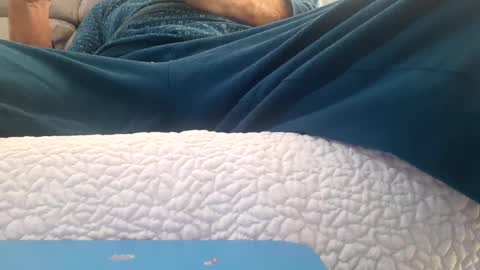 Snapshot of chule63 chatting on December 8, 8:30 am chule63 online show from December 8, 8:30 am