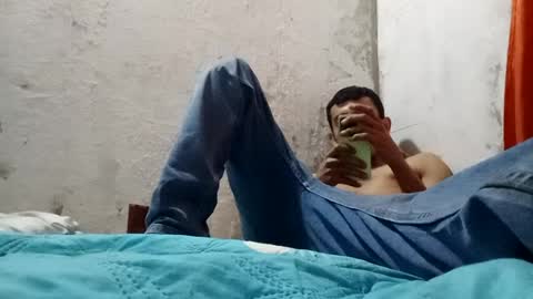 Snapshot of chupaculitos77 chatting on June 26, 3:44 am chupaculitos77 online show from June 26, 3:44 am