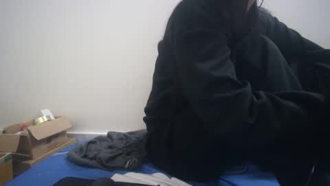 Snapshot of chuppyrose chatting on March 23, 1:15 pm chuppyrose online show from March 23, 1:15 pm