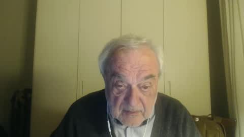 ciaoamoremio4 online show from January 2, 3:26 am