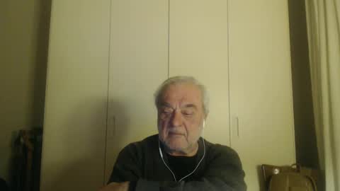 ciaoamoremio4 online show from January 2, 11:38 pm