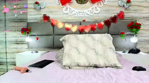 ...   ... online show from February 16, 2:20 am