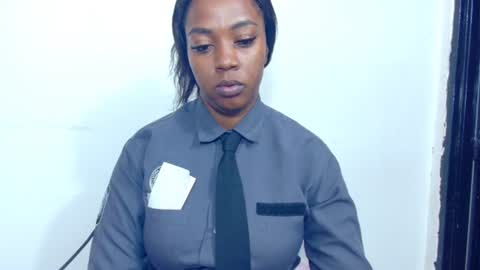 Snapshot of ciaraebonyxxx chatting on July 17, 11:39 am ciaraebonyxxx online show from July 17, 11:39 am