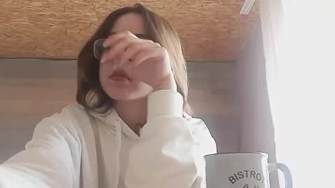 Snapshot of cicelyphaup chatting on June 4, 9:59 am Olivia online show from June 4, 9:59 am