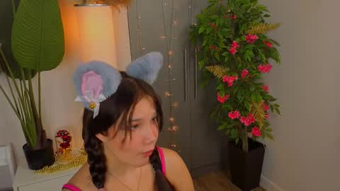 Snapshot of cieranesbeth chatting on March 10, 8:03 pm cieranesbeth online show from March 10, 8:03 pm