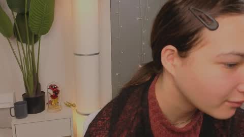 Snapshot of cieranesbeth chatting on March 12, 7:20 pm cieranesbeth online show from March 12, 7:20 pm