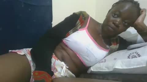 Snapshot of cilia_petite chatting on February 12, 12:33 pm cilia petite online show from February 12, 12:33 pm