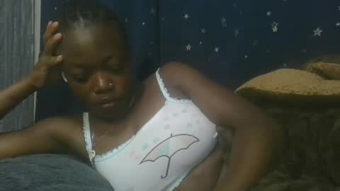 Snapshot of cilia_petite chatting on February 16, 6:10 am cilia petite online show from February 16, 6:10 am