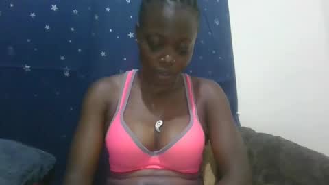 Snapshot of cilia_petite chatting on February 16, 12:54 pm cilia petite online show from February 16, 12:54 pm