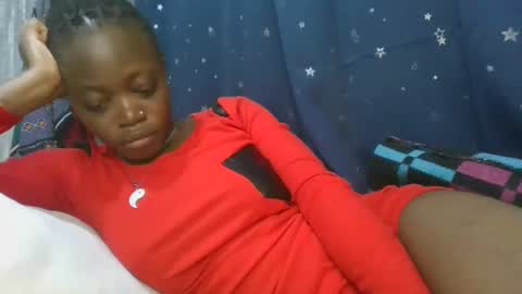 Snapshot of cilia_petite chatting on February 25, 7:03 pm cilia petite online show from February 25, 7:03 pm