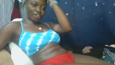 Snapshot of cilia_petite chatting on March 2, 10:48 pm cilia petite online show from March 2, 10:48 pm
