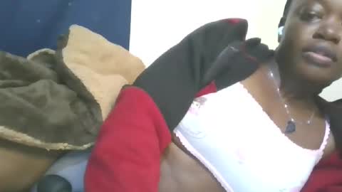 Snapshot of cilia_petite chatting on September 16, 3:40 am cilia petite online show from September 16, 3:40 am