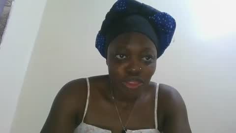 Snapshot of cilia_petite chatting on February 15, 11:23 pm cilia petite online show from February 15, 11:23 pm