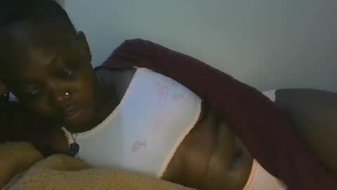 Snapshot of cilia_petite chatting on March 20, 7:52 pm cilia petite online show from March 20, 7:52 pm