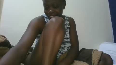 Snapshot of cilia_petite chatting on April 6, 6:58 am cilia petite online show from April 6, 6:58 am