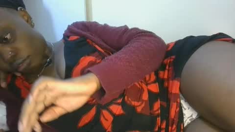 Snapshot of cilia_petite chatting on April 29, 6:03 pm cilia petite online show from April 29, 6:03 pm