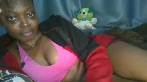 Snapshot of cilia_petite chatting on May 12, 10:07 pm cilia petite online show from May 12, 10:07 pm