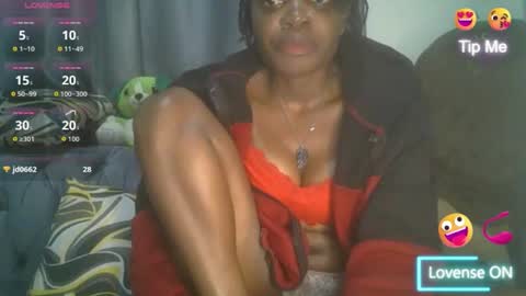Snapshot of cilia_petite chatting on May 15, 11:01 pm cilia petite online show from May 15, 11:01 pm