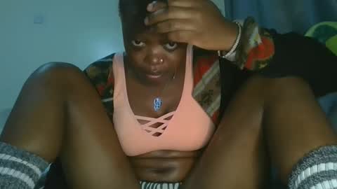 Snapshot of cilia_petite chatting on June 1, 7:54 am cilia petite online show from June 1, 7:54 am