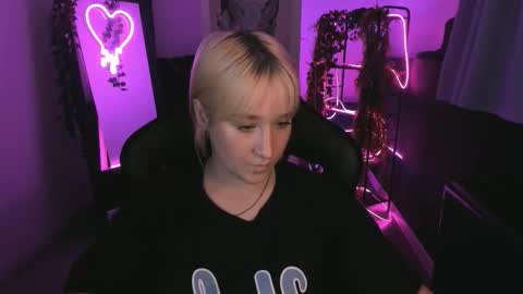 Cin Bellamy online show from October 10, 5:50 am