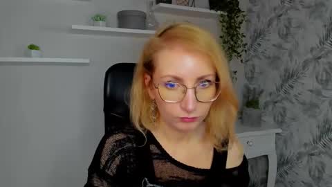 Cinderella online show from February 23, 6:33 am