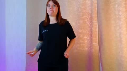 Snapshot of cindiehall chatting on March 5, 9:38 am cindiehall online show from March 5, 9:38 am