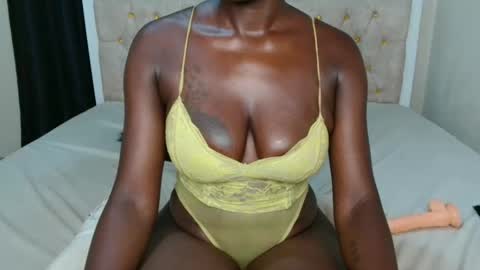 Snapshot of cindy_spice chatting on December 14, 6:12 pm cindy spice online show from December 14, 6:12 pm