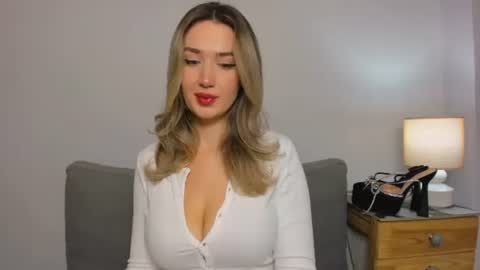 cindyprettywomen online show from January 22, 4:44 pm