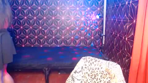 Cindy online show from February 9, 7:41 pm