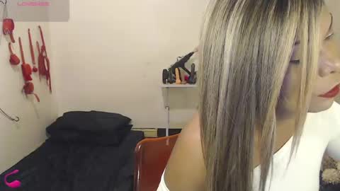 Snapshot of cindyts09 chatting on July 12, 9:39 pm Cindy online show from July 12, 9:39 pm