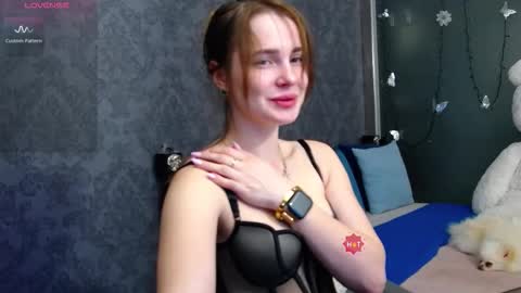 Snapshot of cindywood chatting on October 25, 7:30 pm Cindy online show from October 25, 7:30 pm